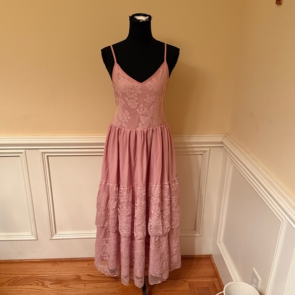 Pink Lace Maxi Dress Sz 2/4 - Picture 2 of 10